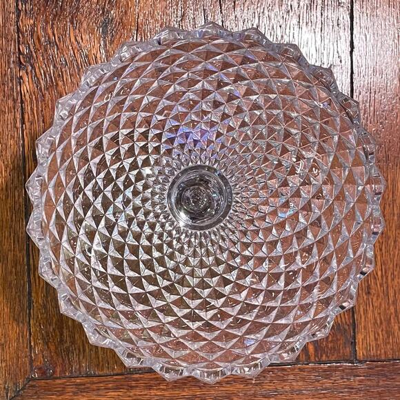 Vintage Sawtooth Diamond Point Small Glass Pedestal Bowl - Picture 4 of 10